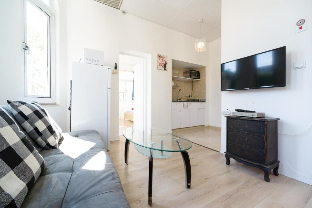 Tel Aviving - Apartments By The Beach Exterior foto